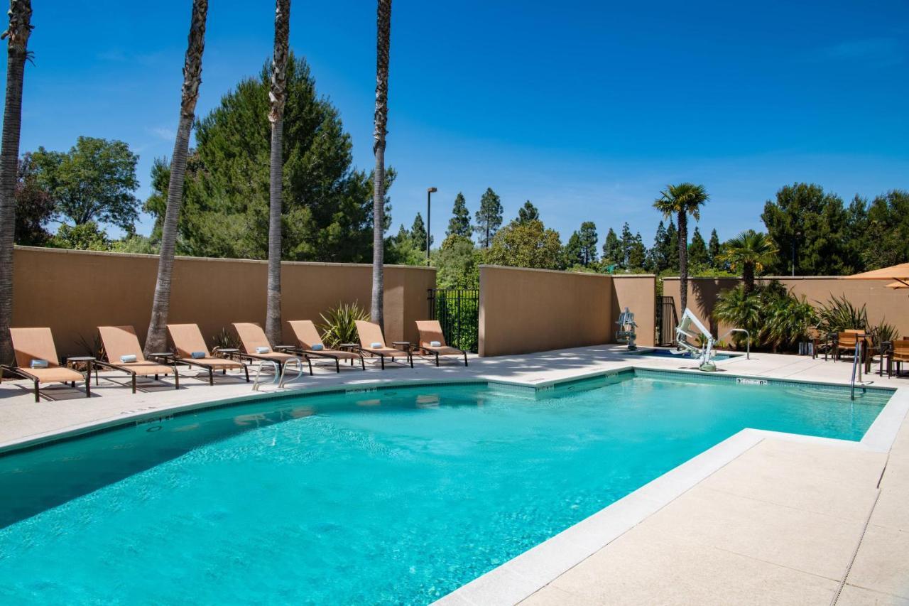 Courtyard By Marriott Newark Silicon Valley Eksteriør bilde