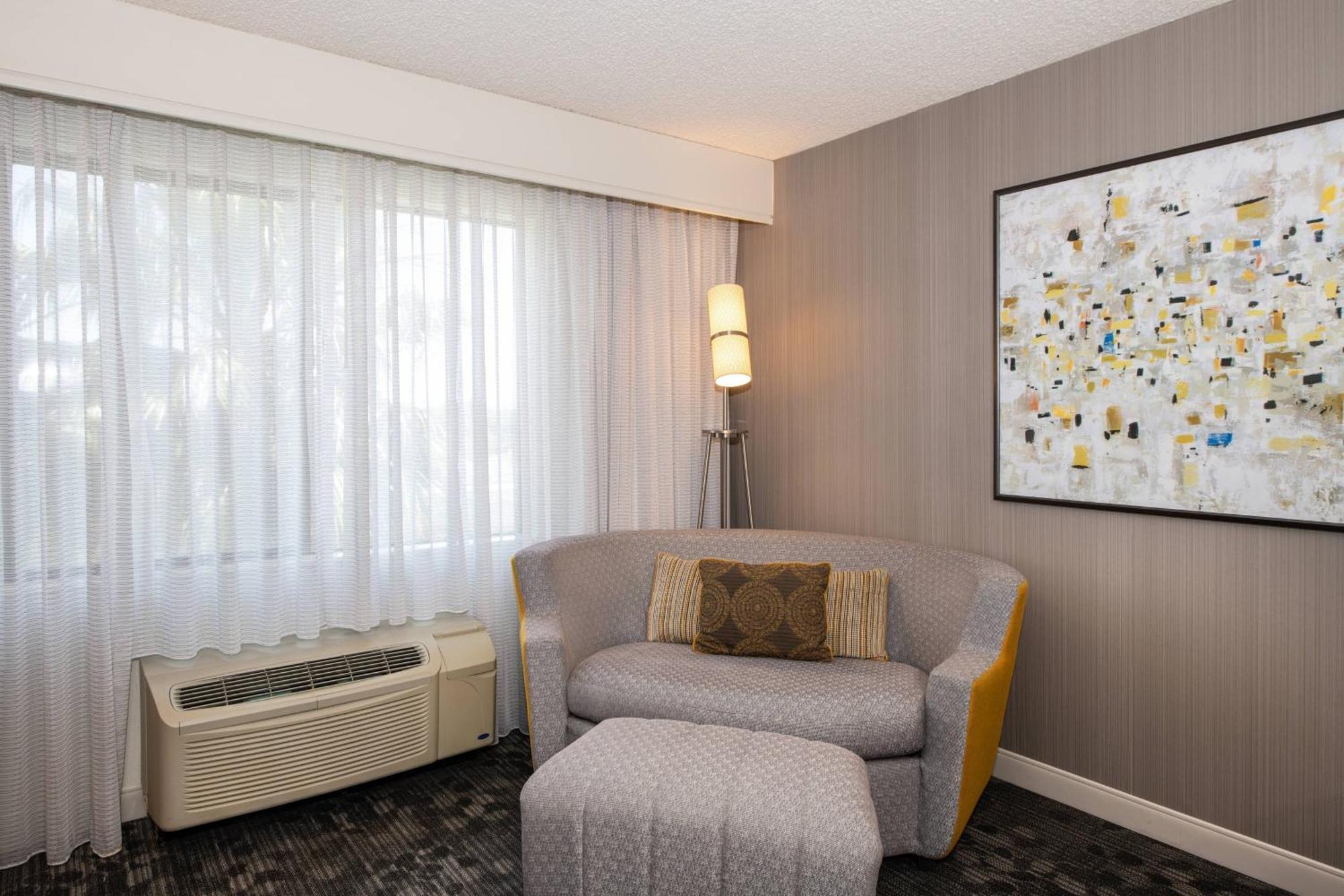 Courtyard By Marriott Newark Silicon Valley Eksteriør bilde